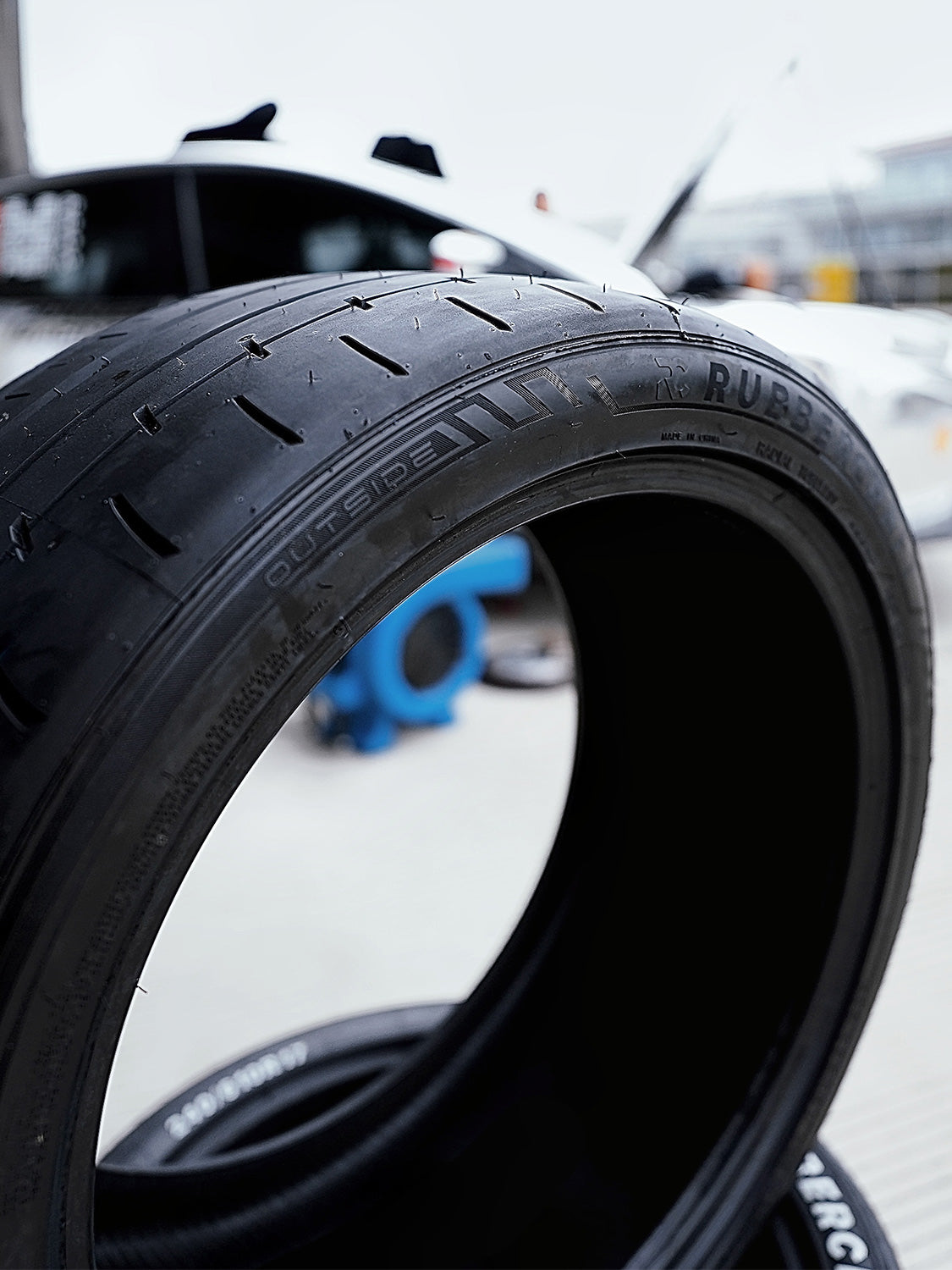 SP-01R - Semi-slick tyre